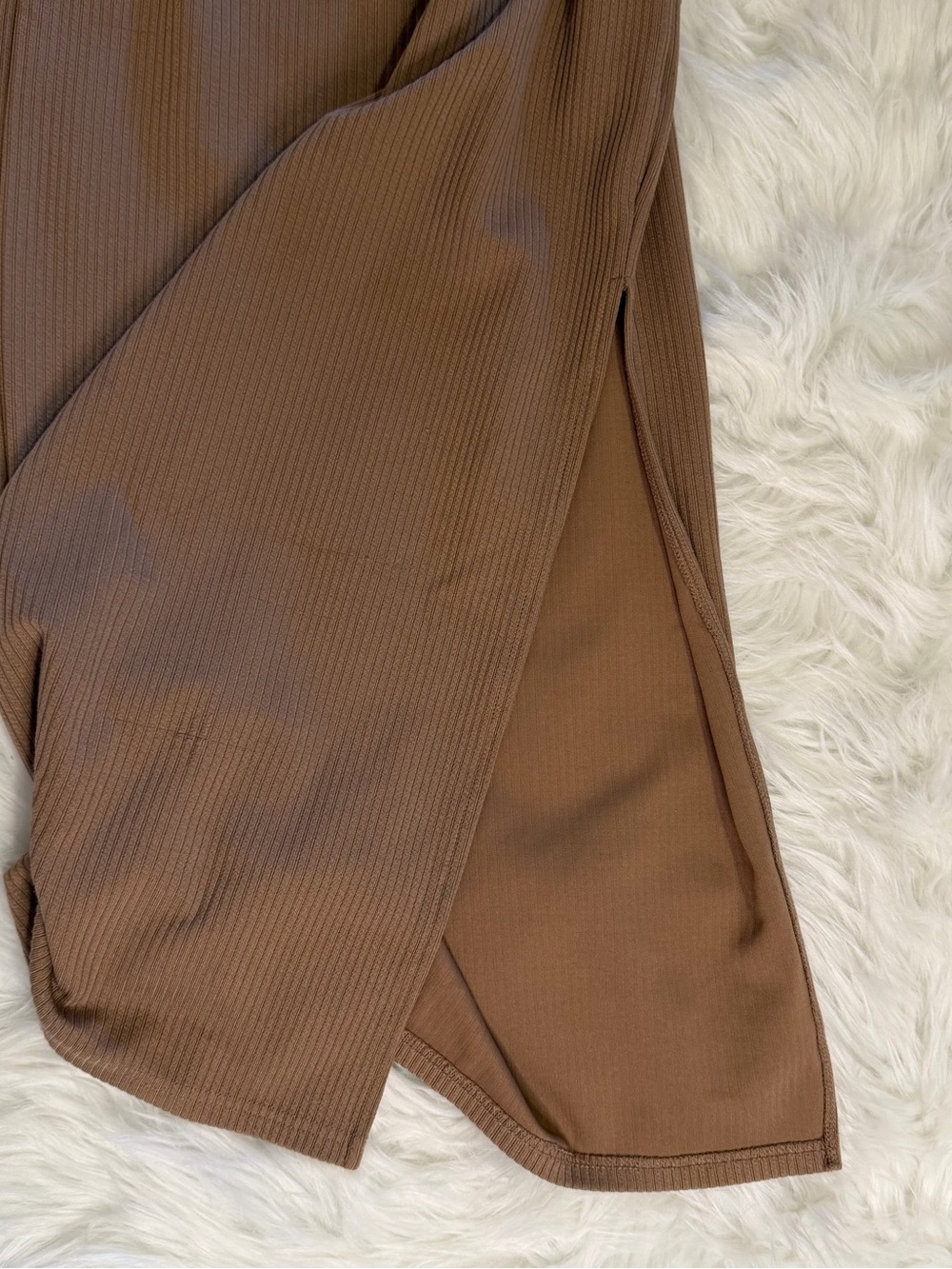 CIDER Khaki Ribbed Bodycon Midi Dress With Thigh-High Slit XS - Picture 6 of 13